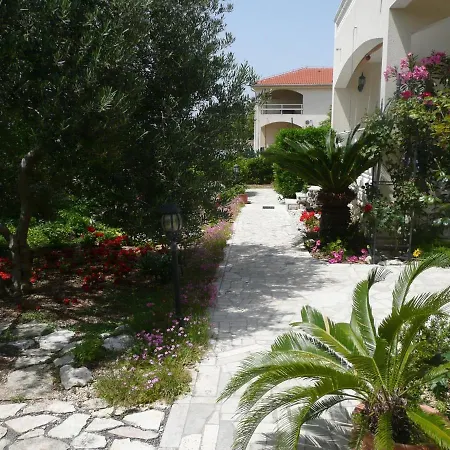 Apartment In Barbat/insel Rab 16113b Barbat na Rabu